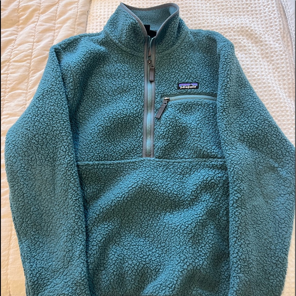 Patagonia Half Zip size M (like new!)